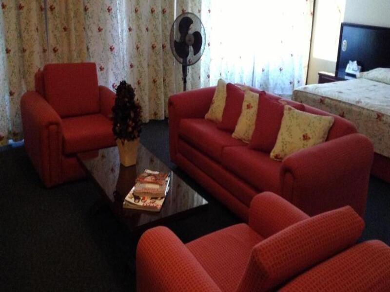 Hotel Real De Uruapan Uruapan  ภายนอก รูปภาพ