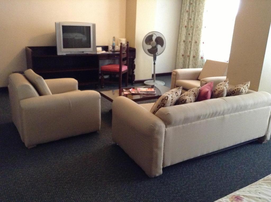 Hotel Real De Uruapan Uruapan  ห้อง รูปภาพ