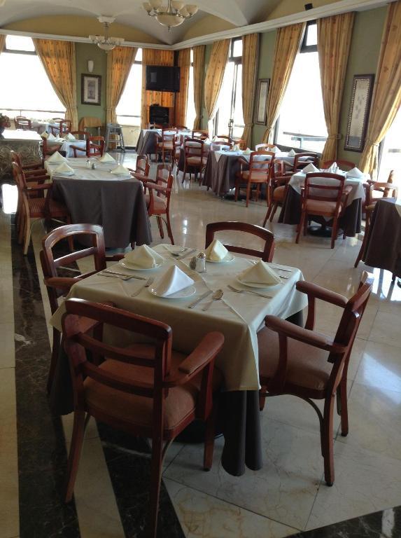 Hotel Real De Uruapan Uruapan  ภายนอก รูปภาพ